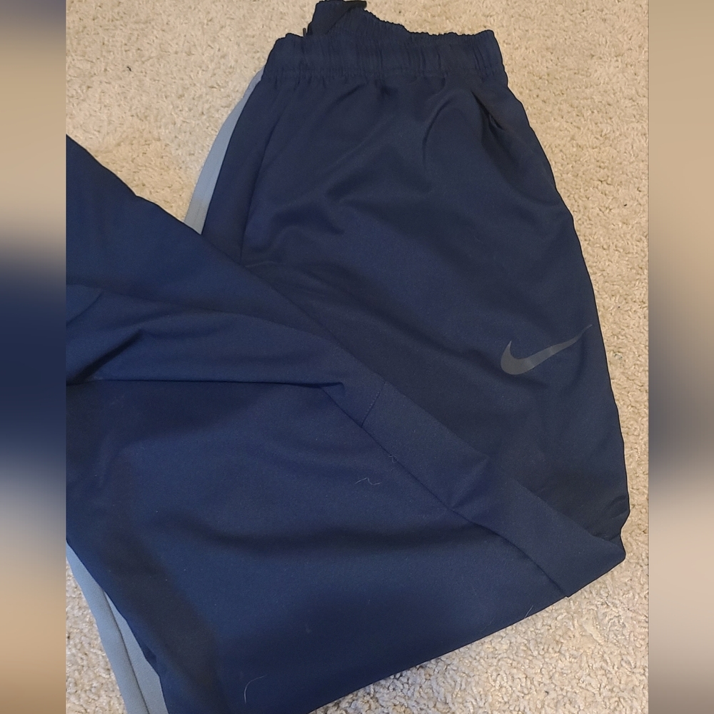 Nike dri fit joggers